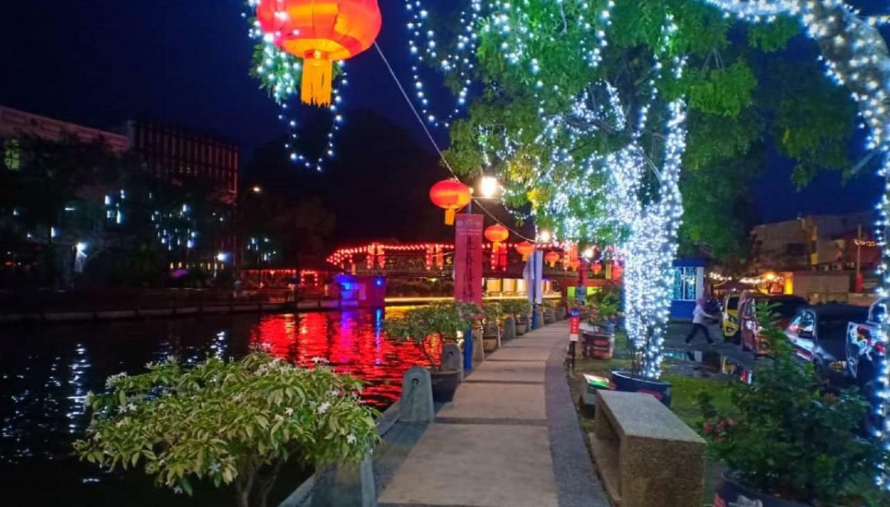 906 Riverside Hotel Malacca Kültér fotó